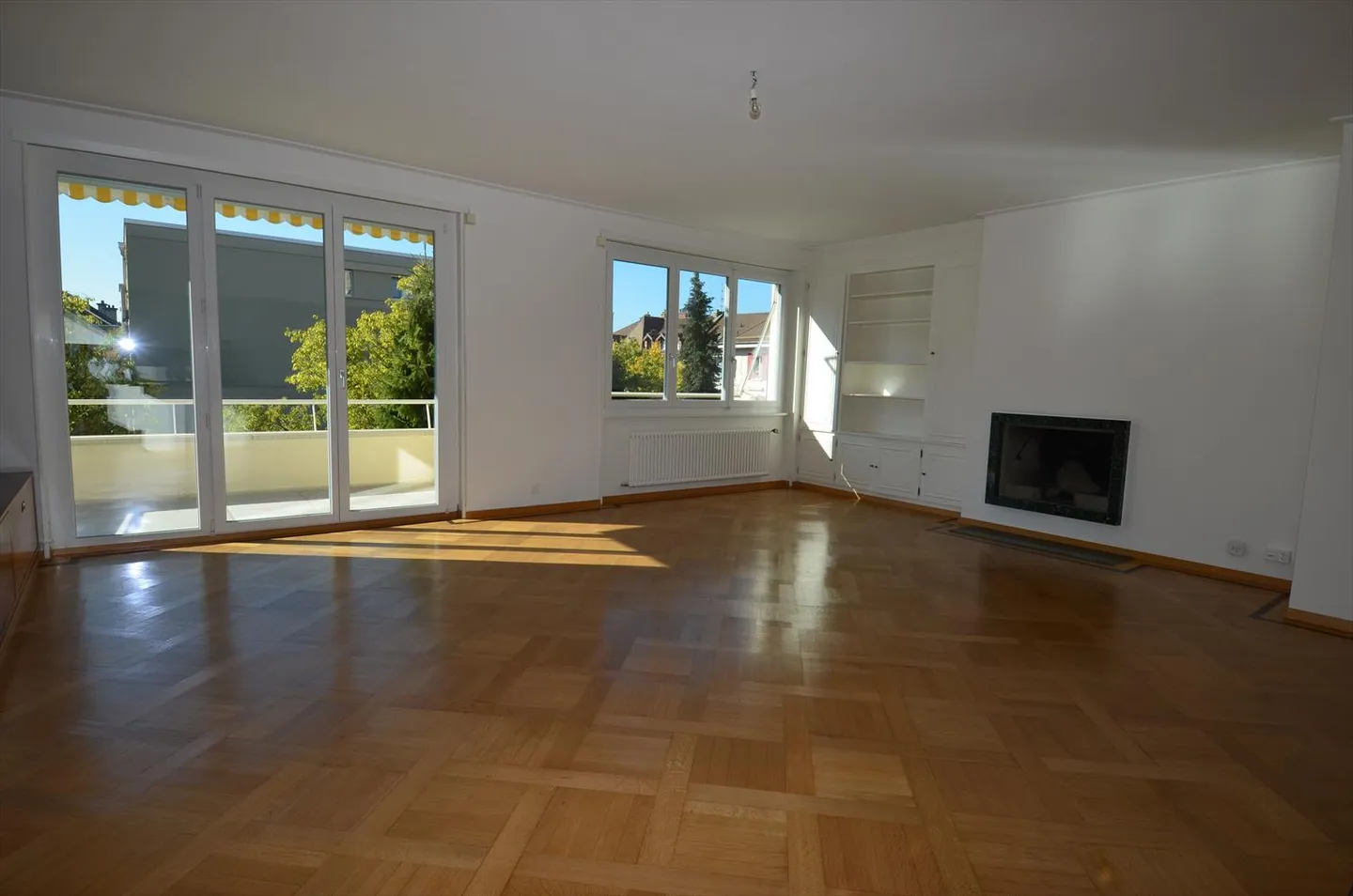 4.5 Room Apartment - Photo 1 of 10