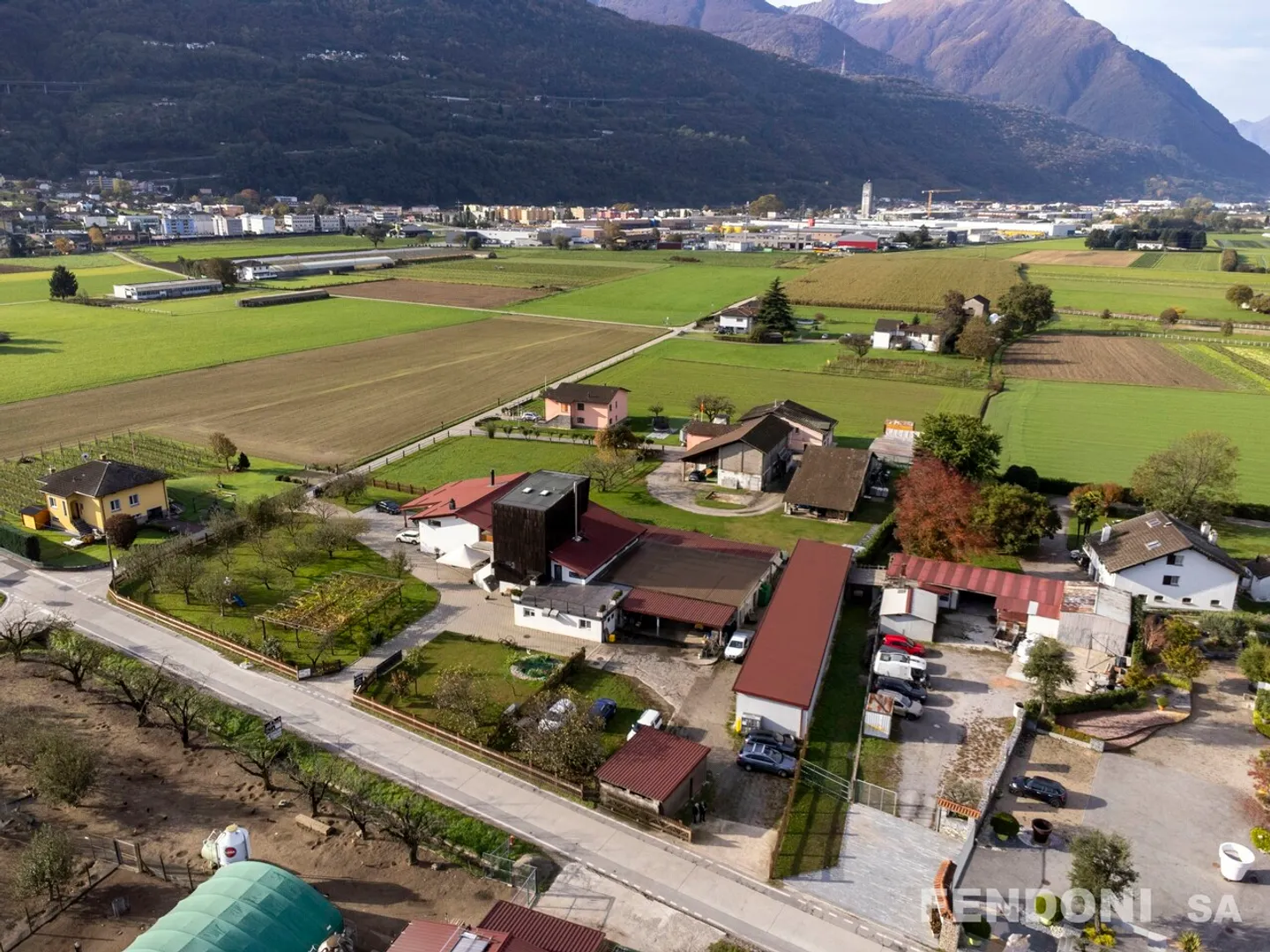 Proprietà Agroturismo a Magadino - Foto 2 di 11