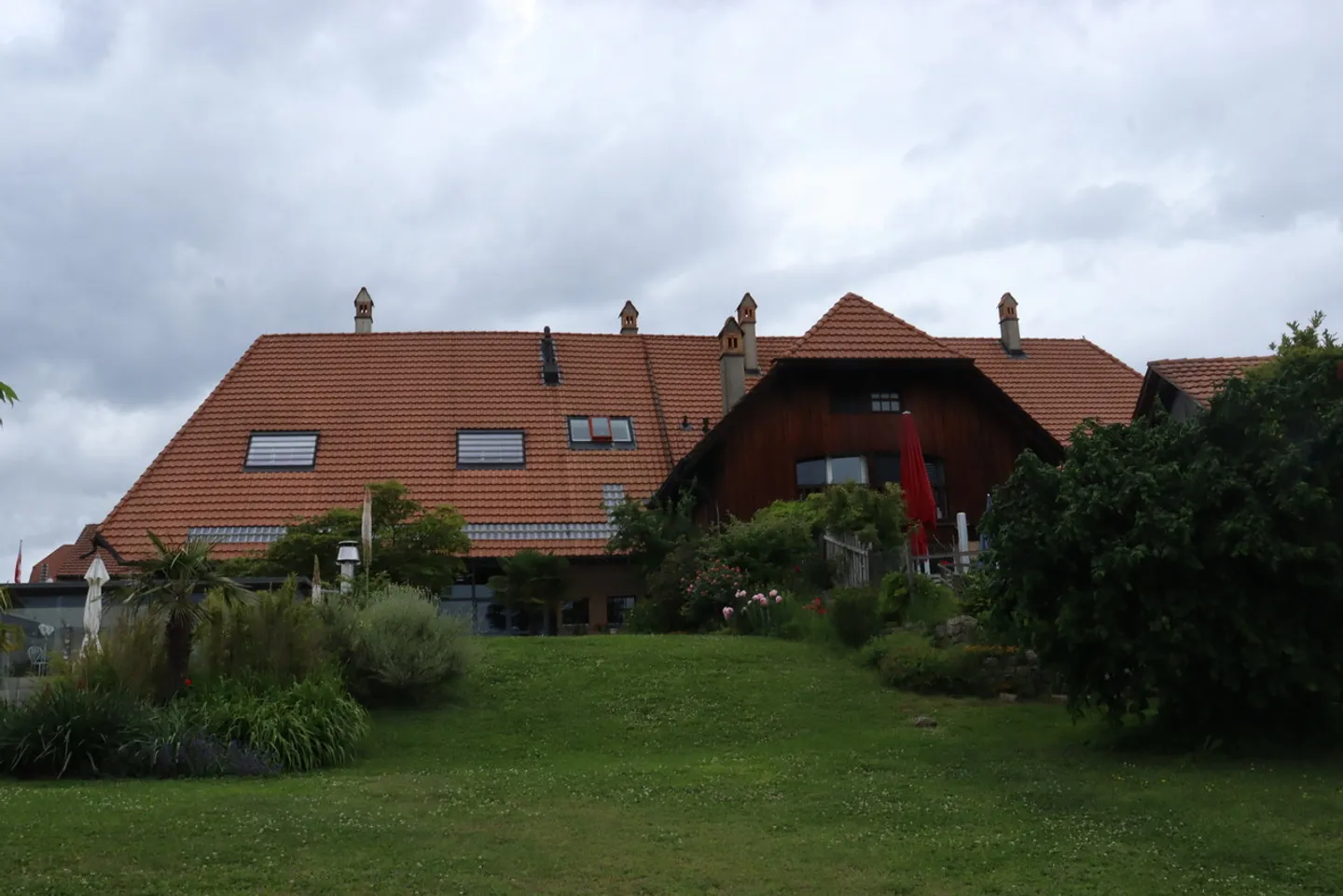Casa singola in affitto - Foto 1 di 16