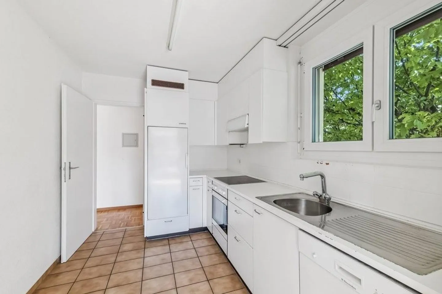 Beautiful 3.5-room apartment with balcony - Photo 6 of 10