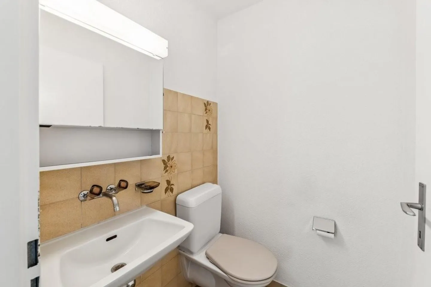 Beautiful 3.5-room apartment with balcony - Photo 9 of 10