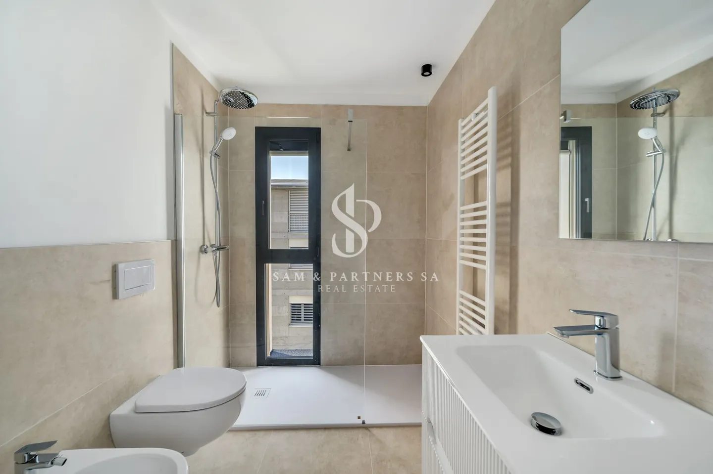 Appartement moderne de 3.5 pièces avec vue sur le lac - Photo 6 sur 11