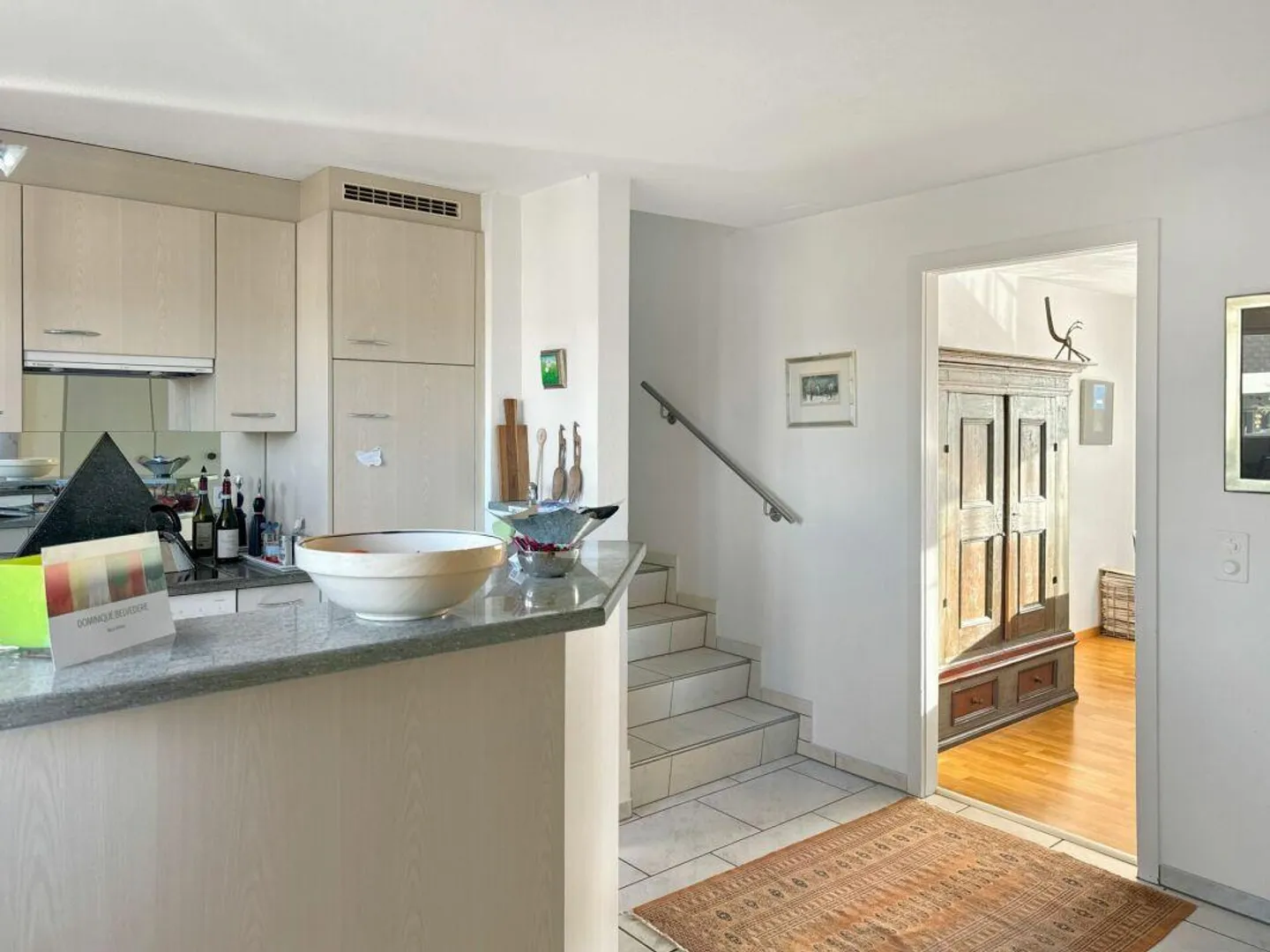 Exclusive 3.5-room penthouse apartment with a view of the Munot... - Photo 9 of 12