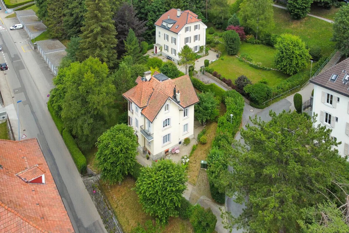 Viel Charakter! Für Investoren oder eine große Familie - Foto 3 von 13