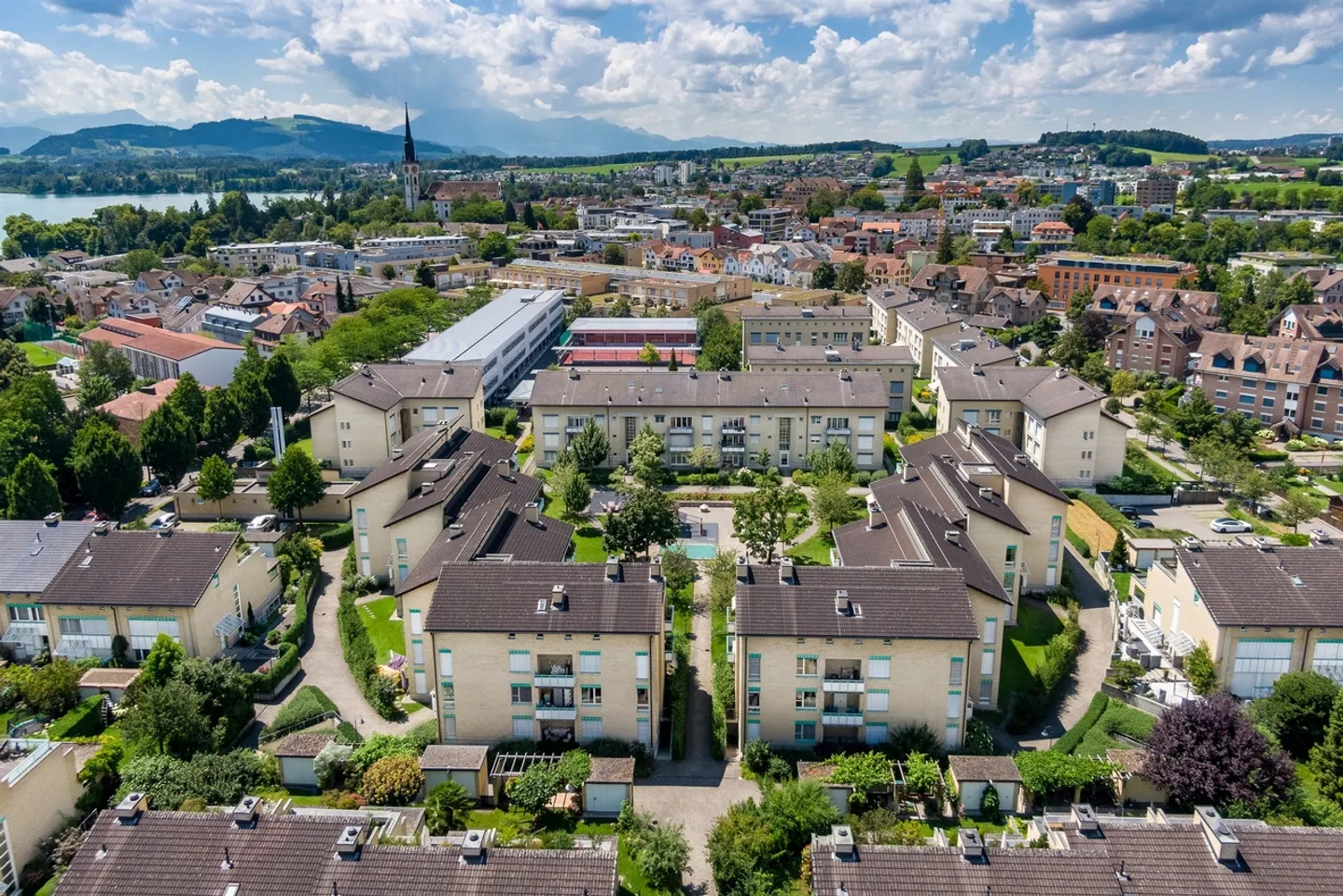 A home for your darling - Photo 1 of 1