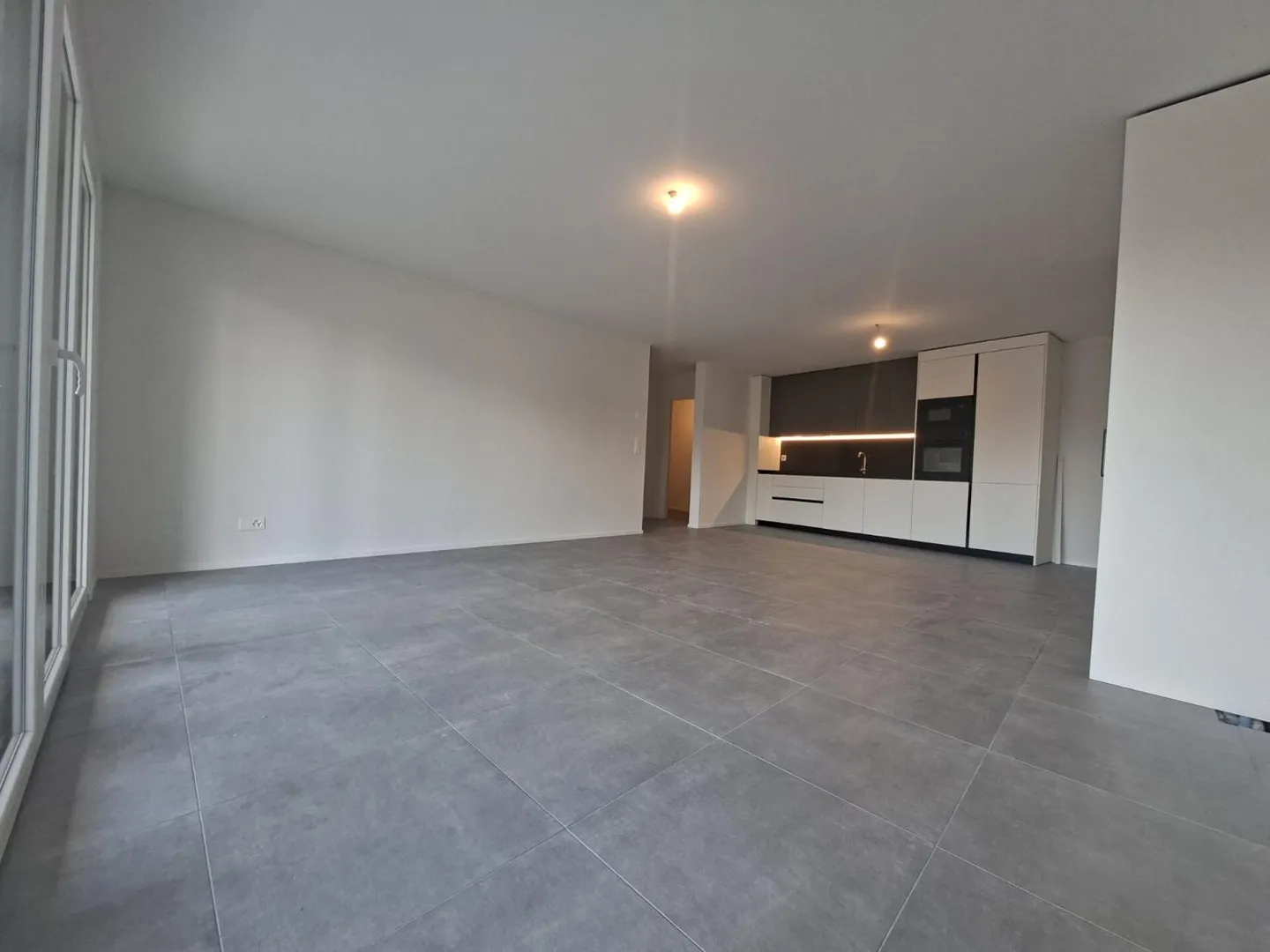 New 3.5-room apartment on the ground floor in Farvagny - Photo 2 of 12