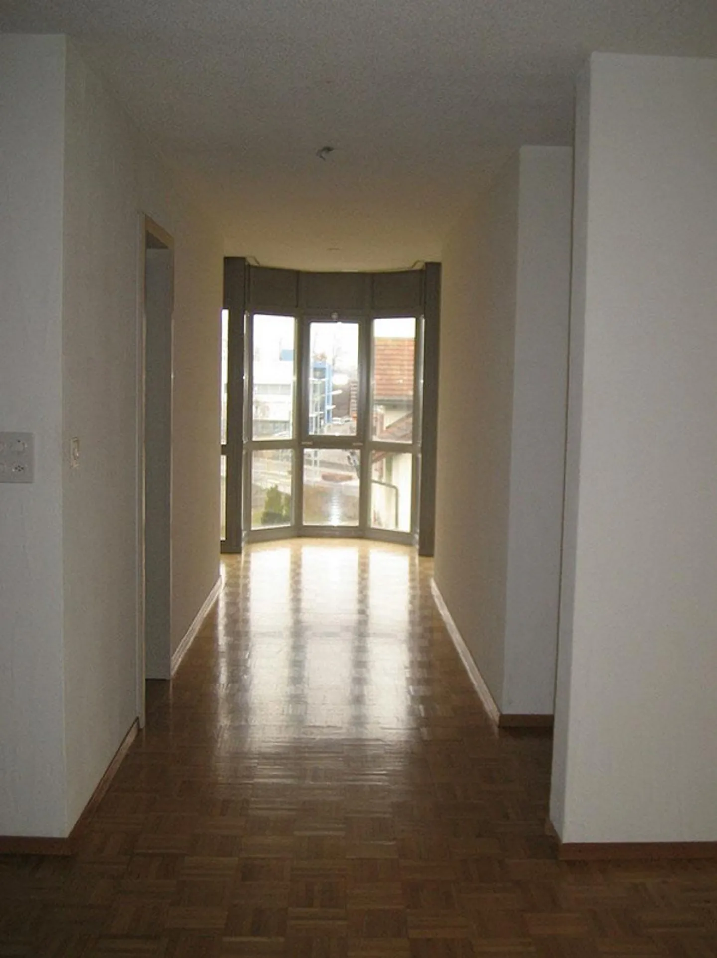 Geräumige 4.5 Zimmerwohnung - Foto 7 von 12
