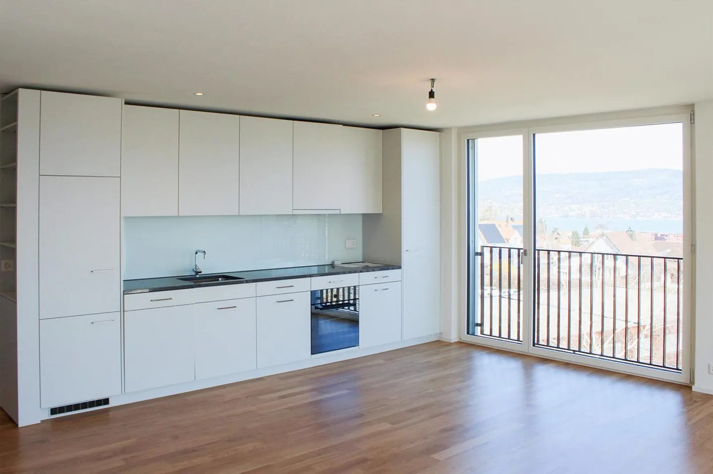 Modernes Apartment in Wädenswil - Foto 1 von 8