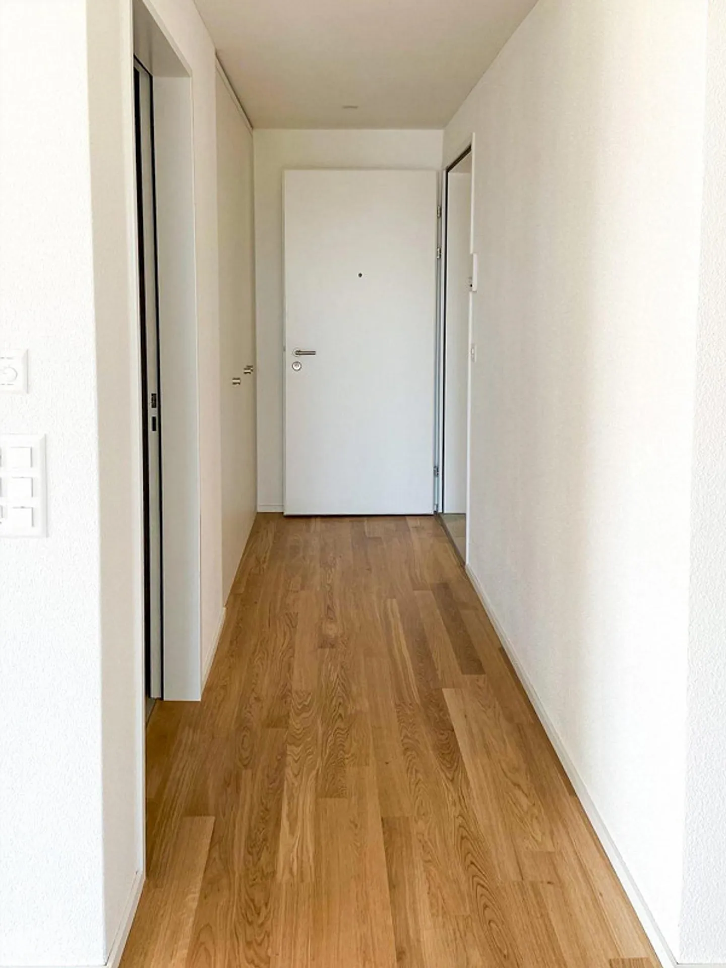 Modernes Apartment in Wädenswil - Foto 2 von 8