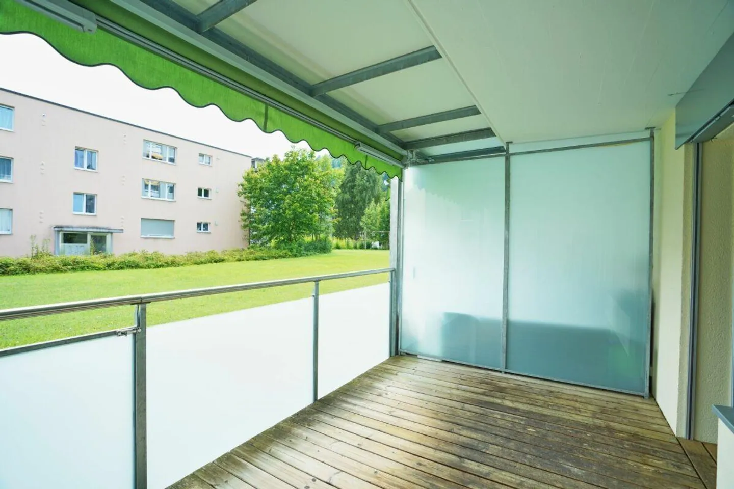 Appartamento 1 camera con grande balcone - Foto 5 di 7