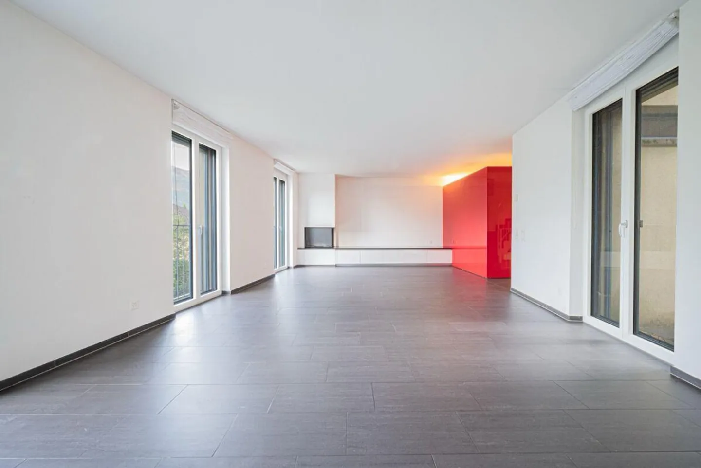 Maison individuelle exclusive avec jardin - Photo 3 sur 8