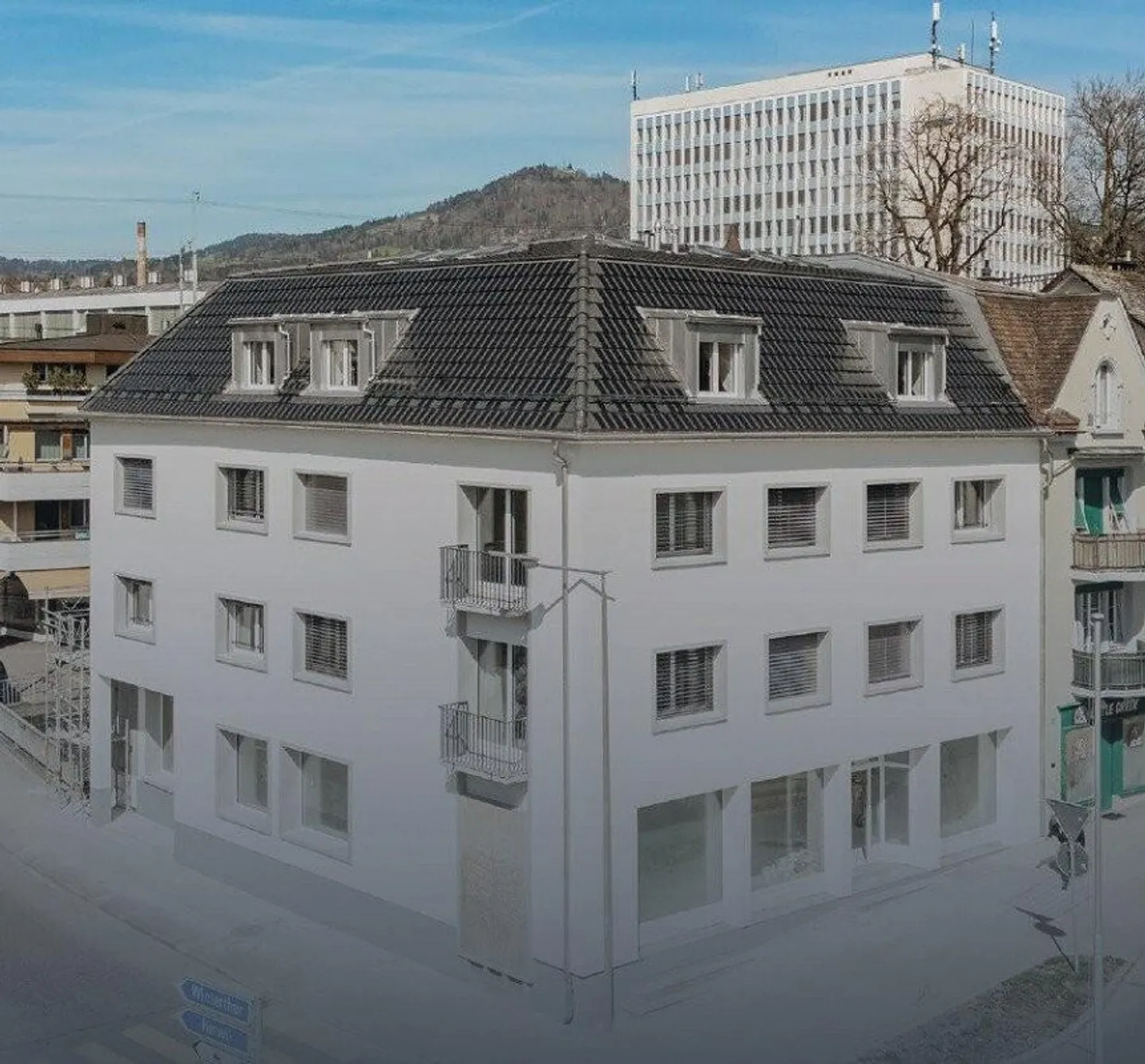 Espace commercial moderne à louer - Photo 1 sur 1