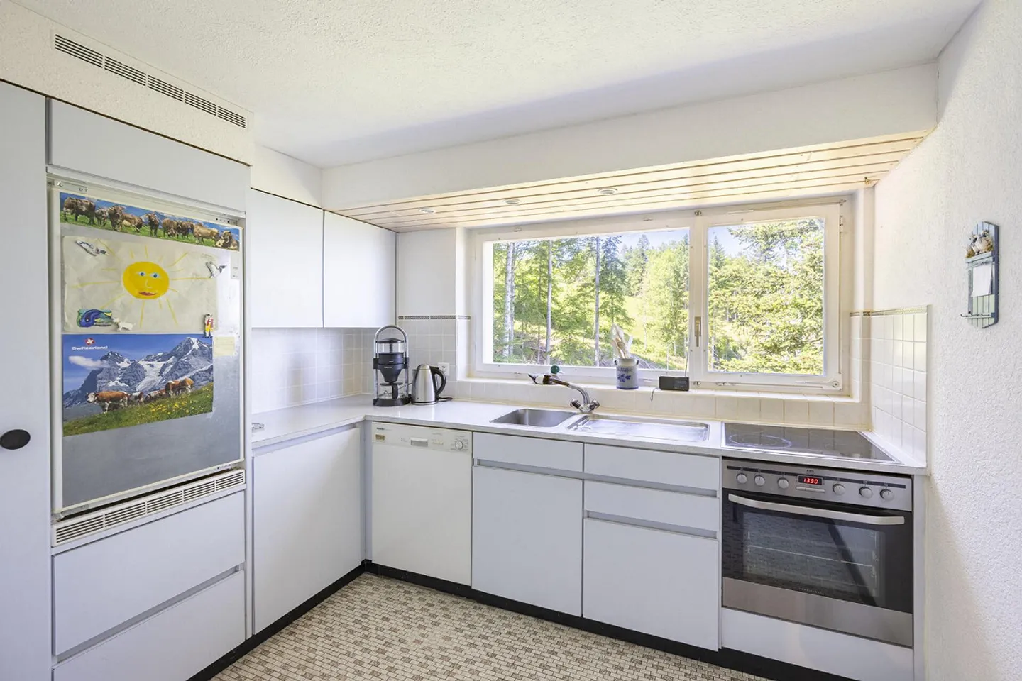 Detached single-family house with a separate apartment - Photo 11 of 21