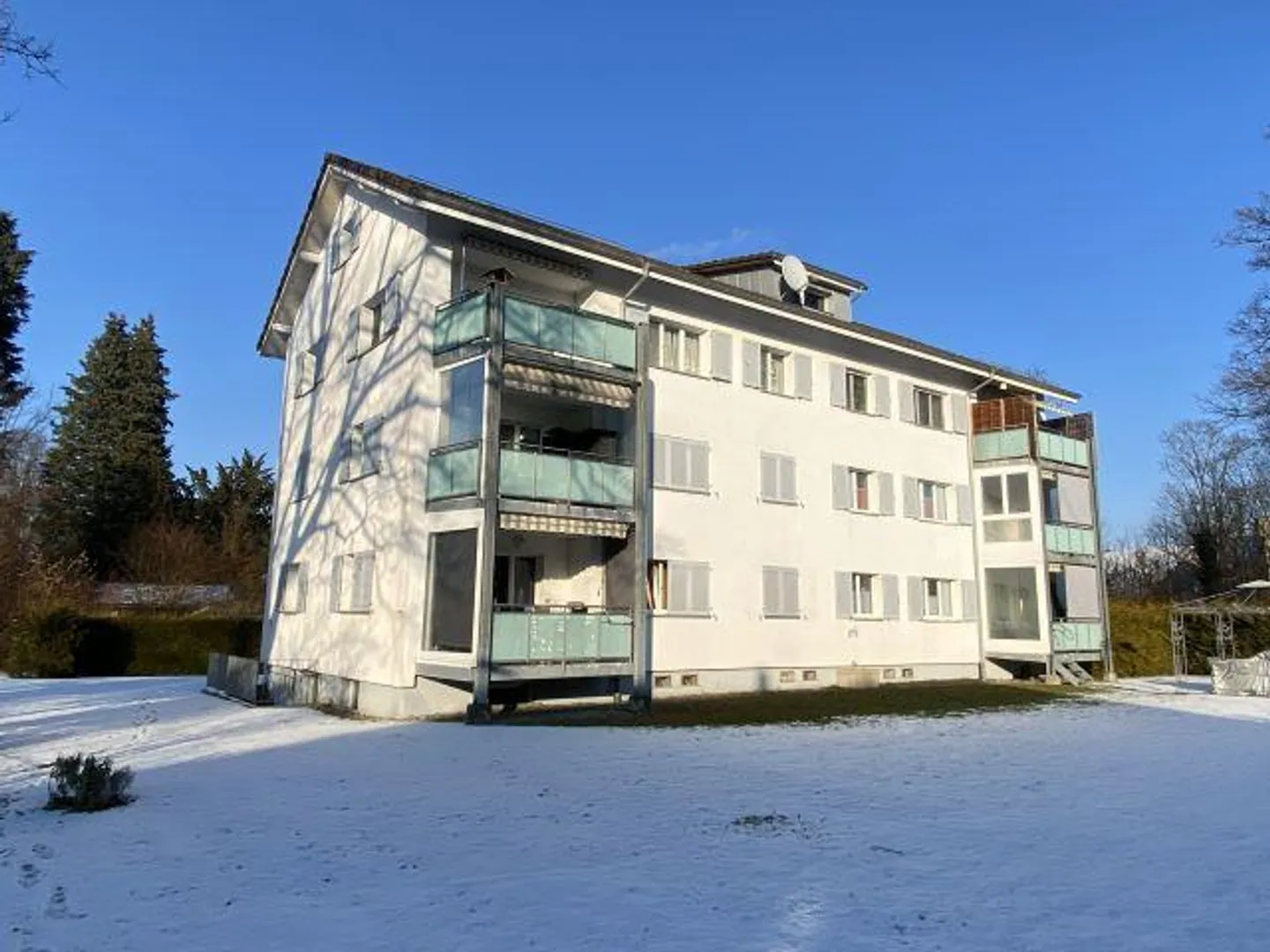 4 1/2 Zi.-Dachwohnung mit Balkon - Foto 1 von 9