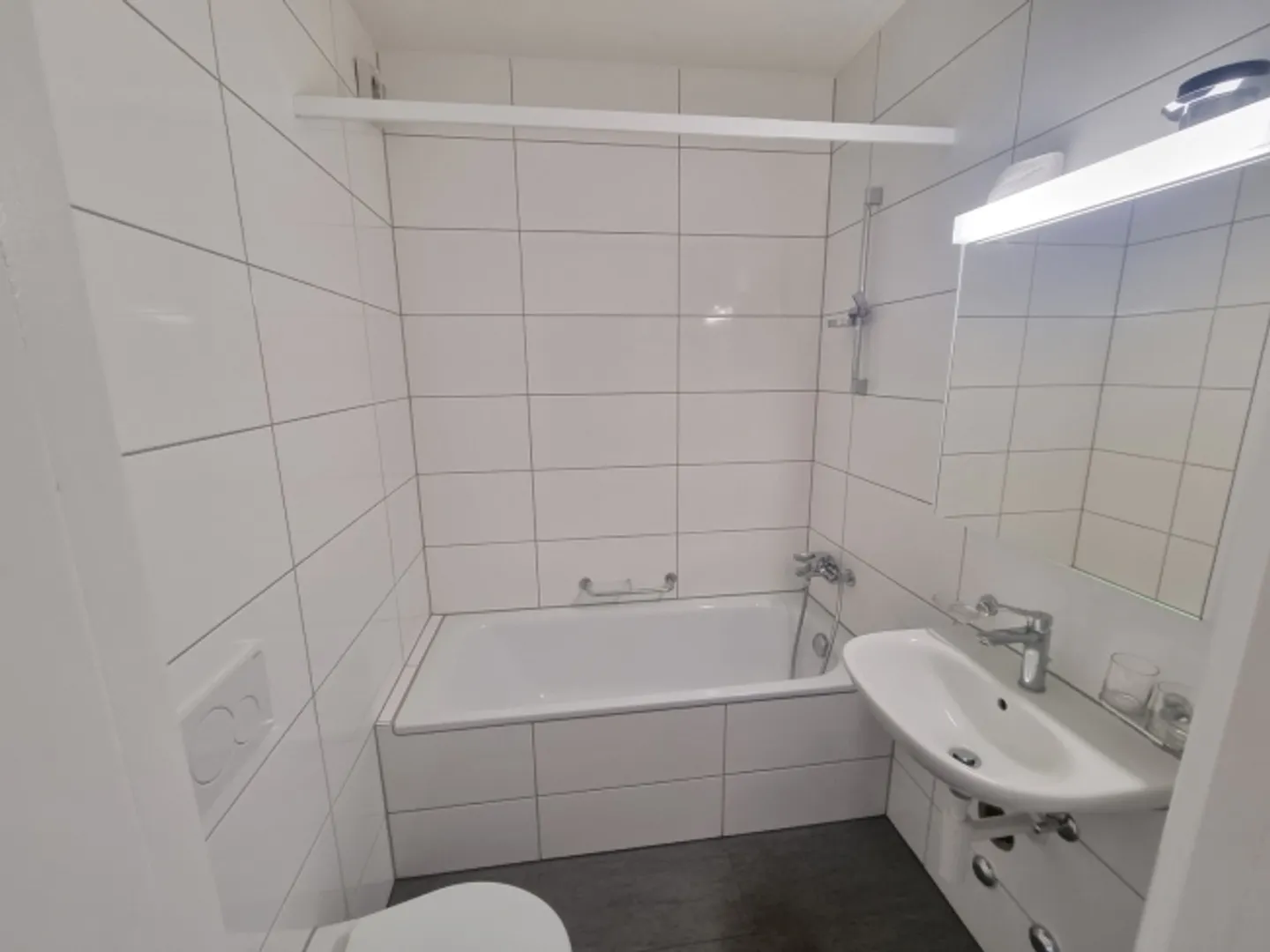 Renovierte Wohnung in guter Lage - Foto 8 von 8