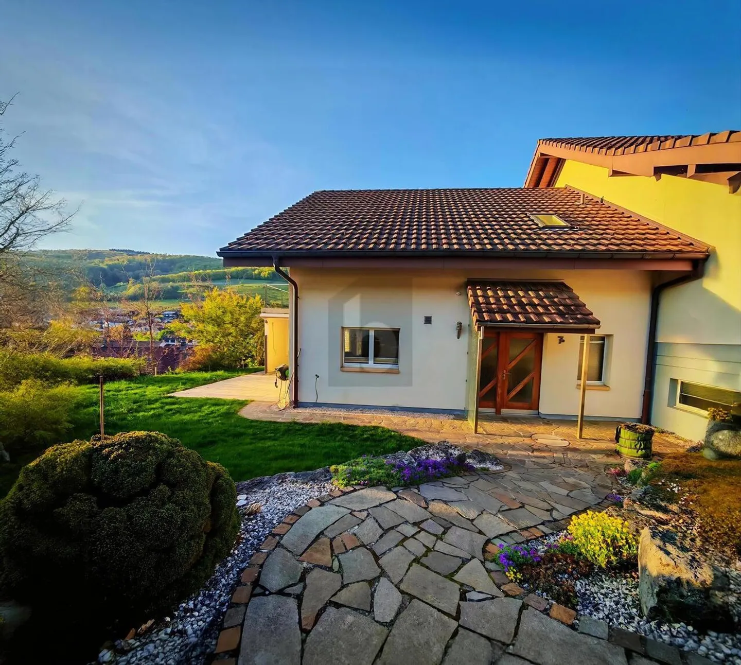 Cozy Dream in Quiet Country Idyll - Photo 1 of 6