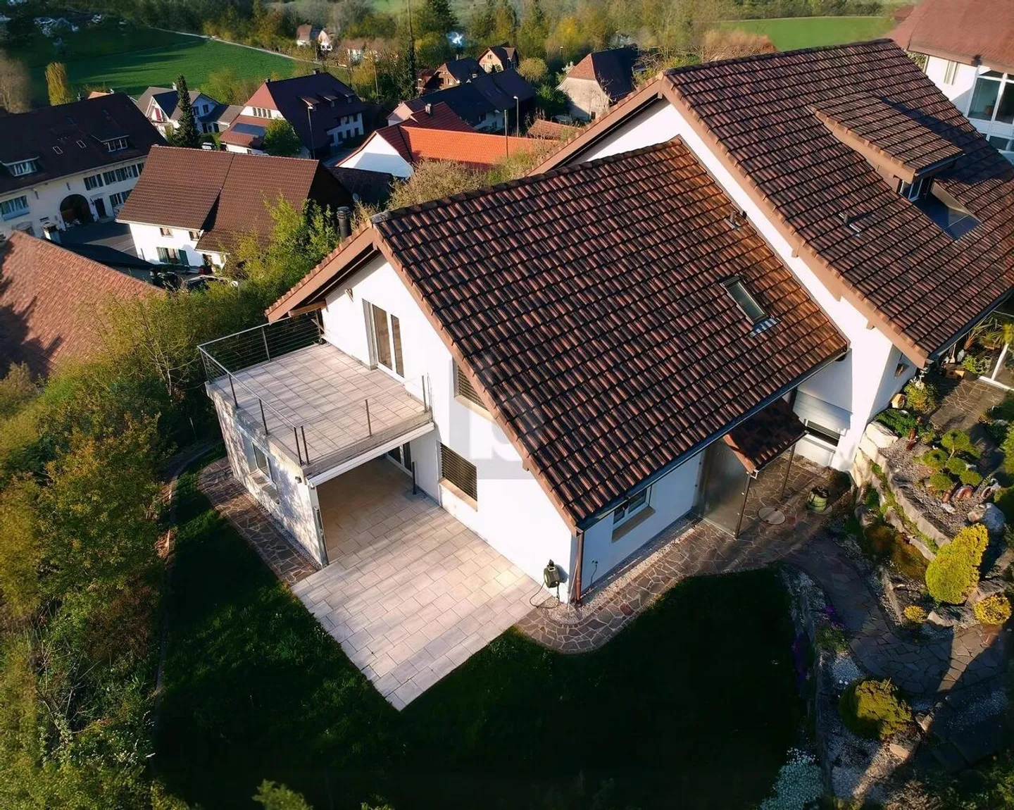 Cozy Dream in Quiet Country Idyll - Photo 3 of 6