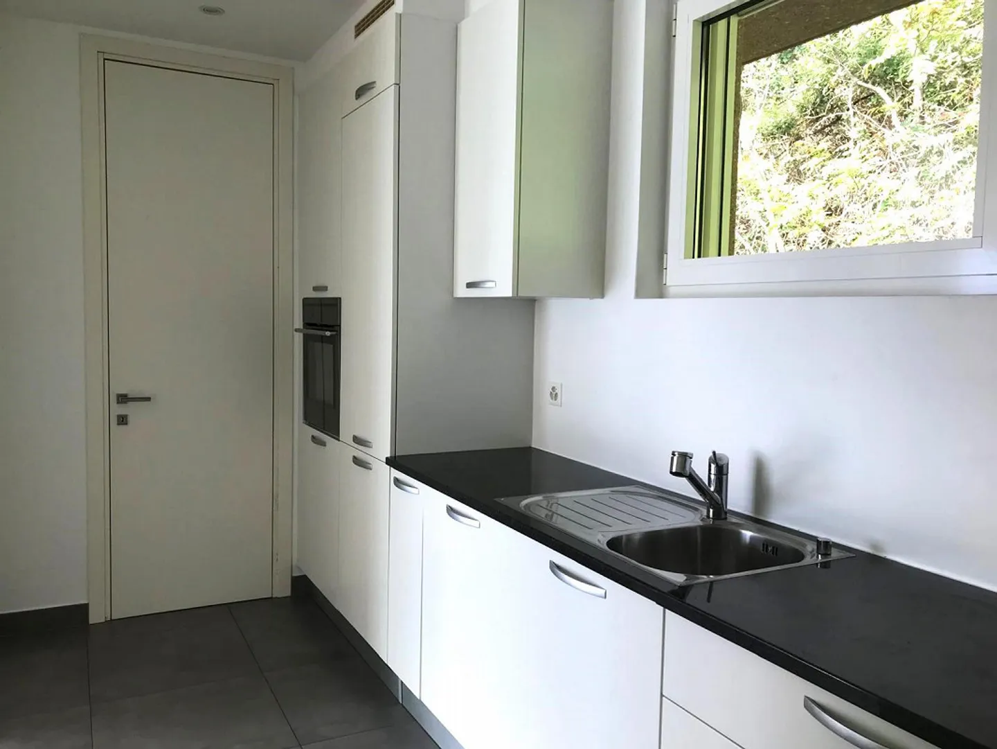 Attico 3.5 camere con splendida terrazza e vista lago - Foto 4 di 13