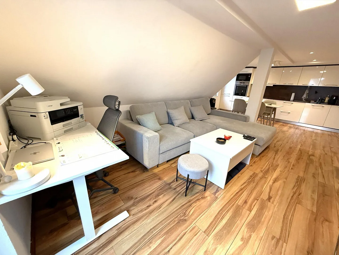 Helle, moderne Maisonette-Wohnung an ruhiger Lage mit Aussicht - Foto 10 von 13