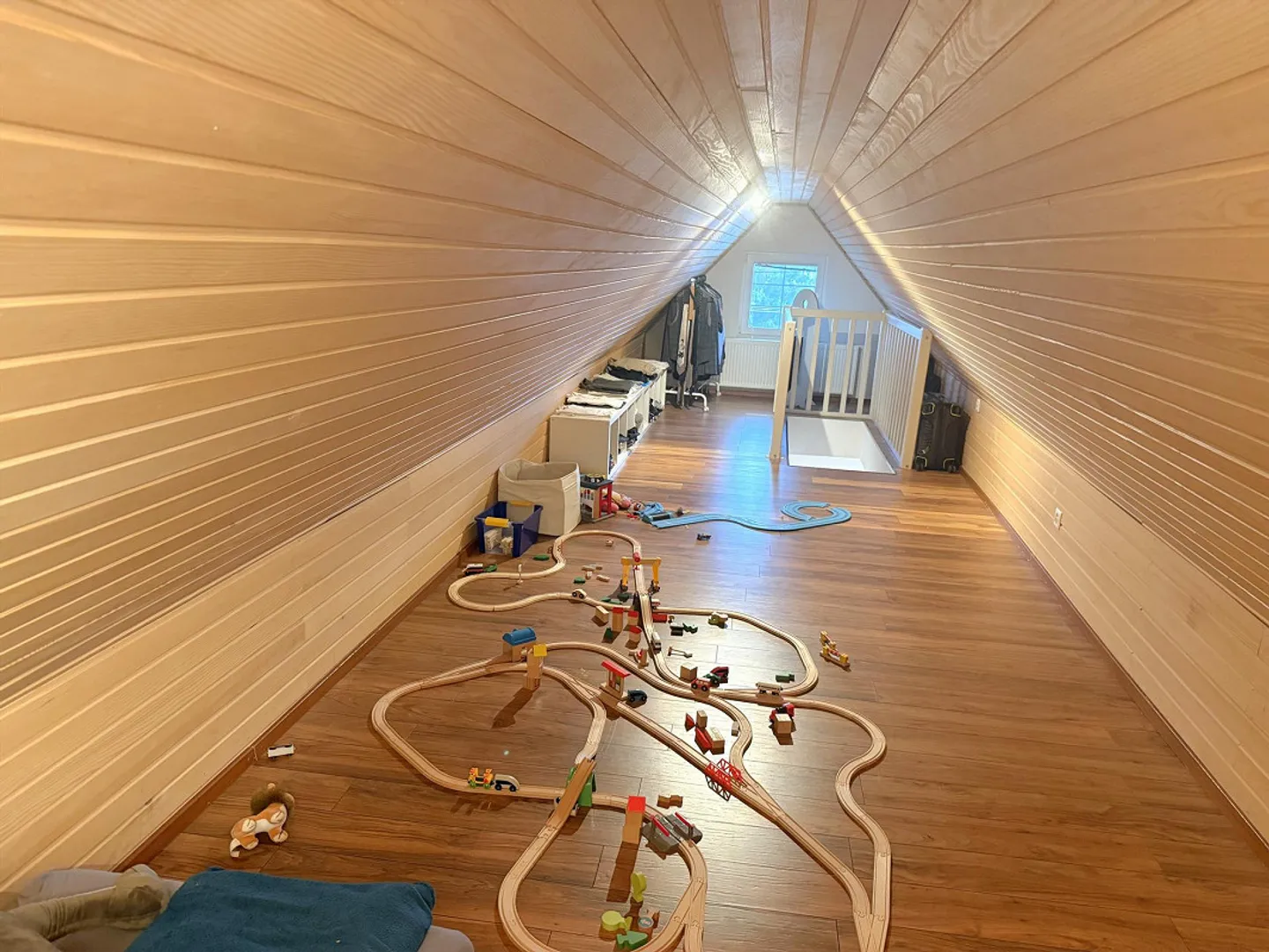 Helle, moderne Maisonette-Wohnung an ruhiger Lage mit Aussicht - Foto 12 von 13