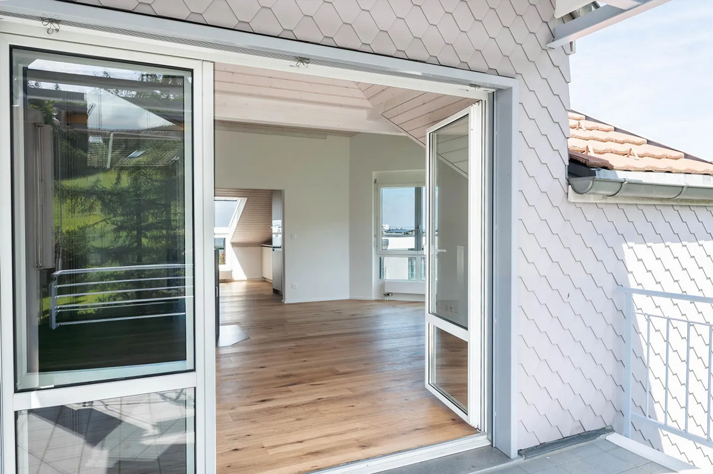 Exklusive Dachwohnung mit Seesicht - Foto 5 von 10