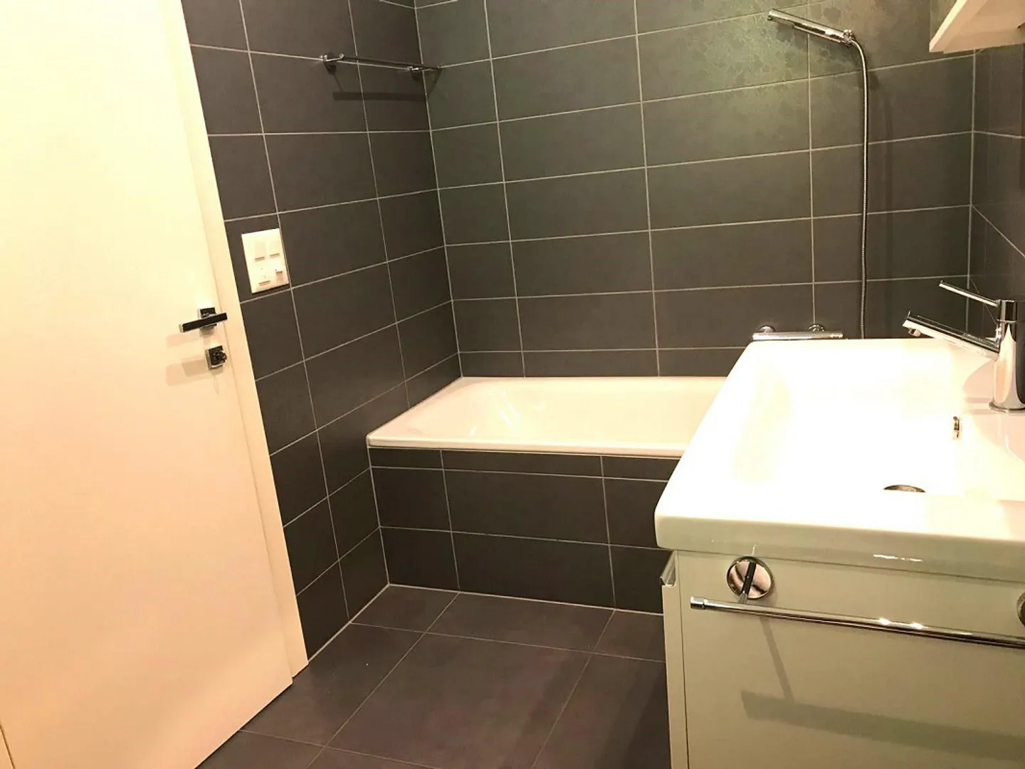 Attico 3.5 camere con splendida terrazza e vista lago - Foto 10 di 13