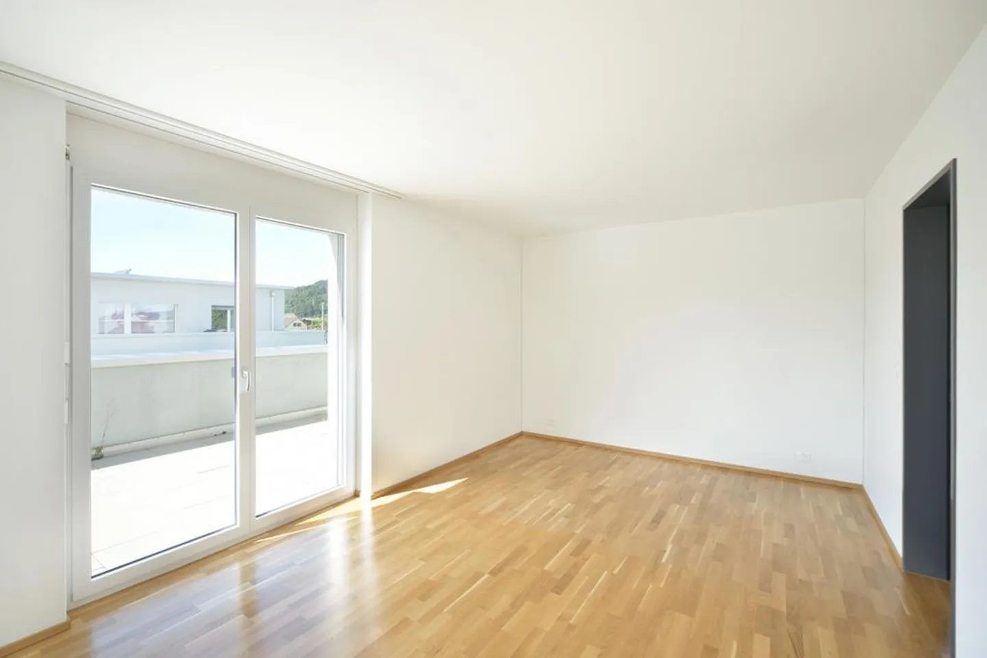 Superbe appartement en attique à louer - Photo 3 sur 7
