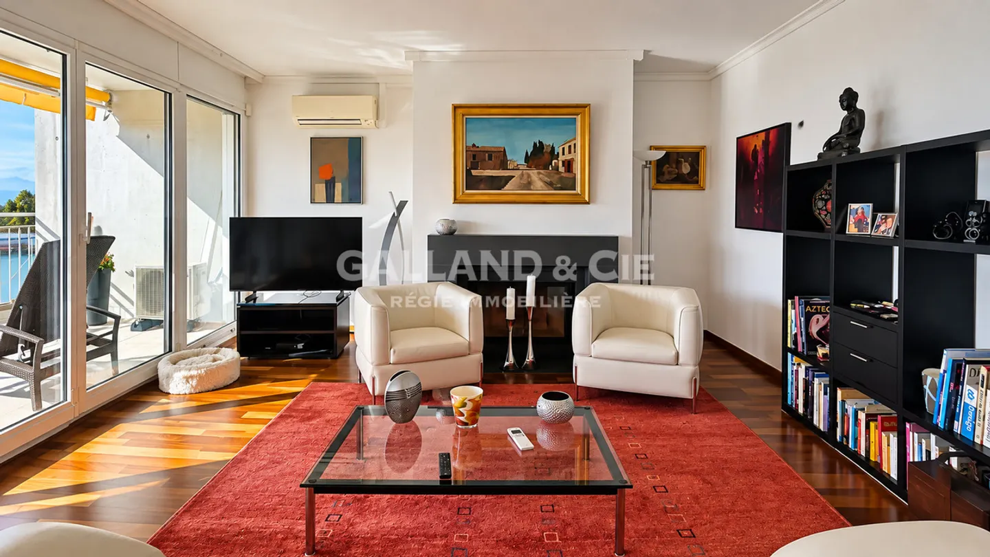 Charming Family Home with Lake View - Photo 1 of 7