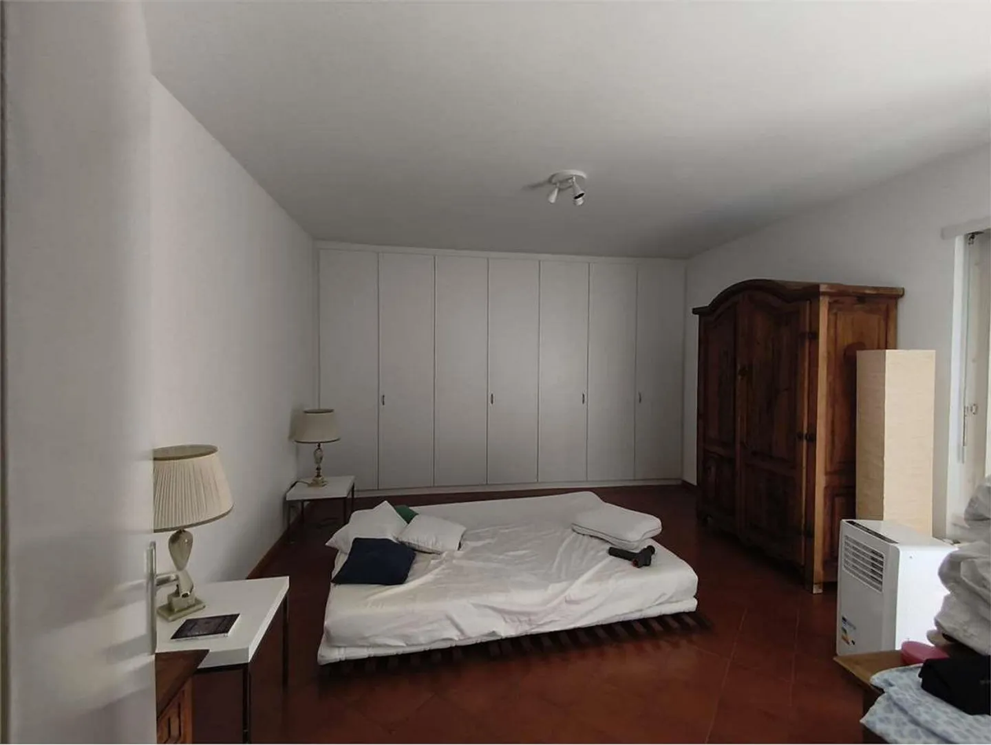 Pregassona (Via Merlina) - Spacious 4.5 Rooms Furnished with Three Balconies - Photo 4 of 12