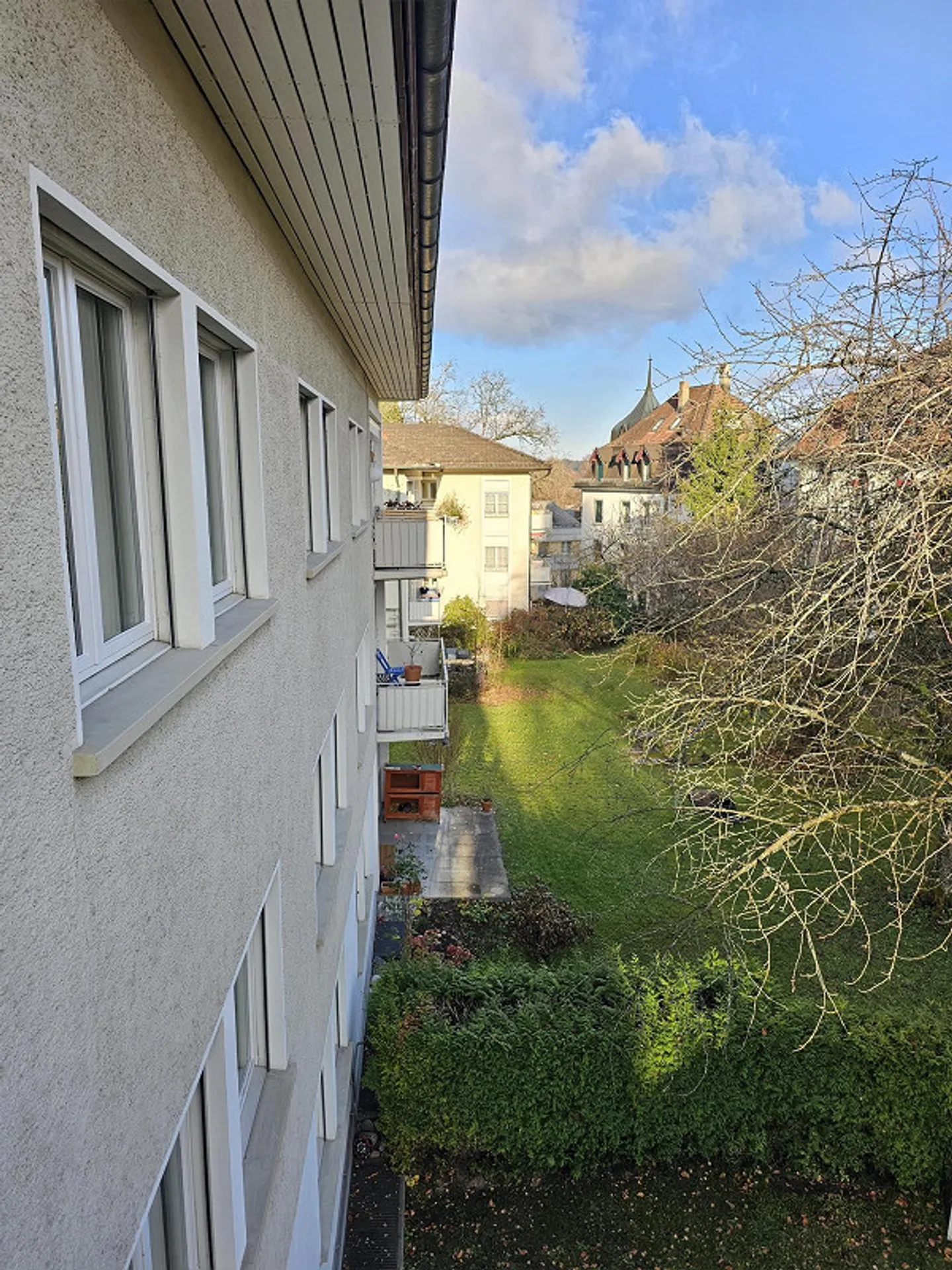 Quiet and preferred residential area: 4.5 room apartment - Photo 14 of 15
