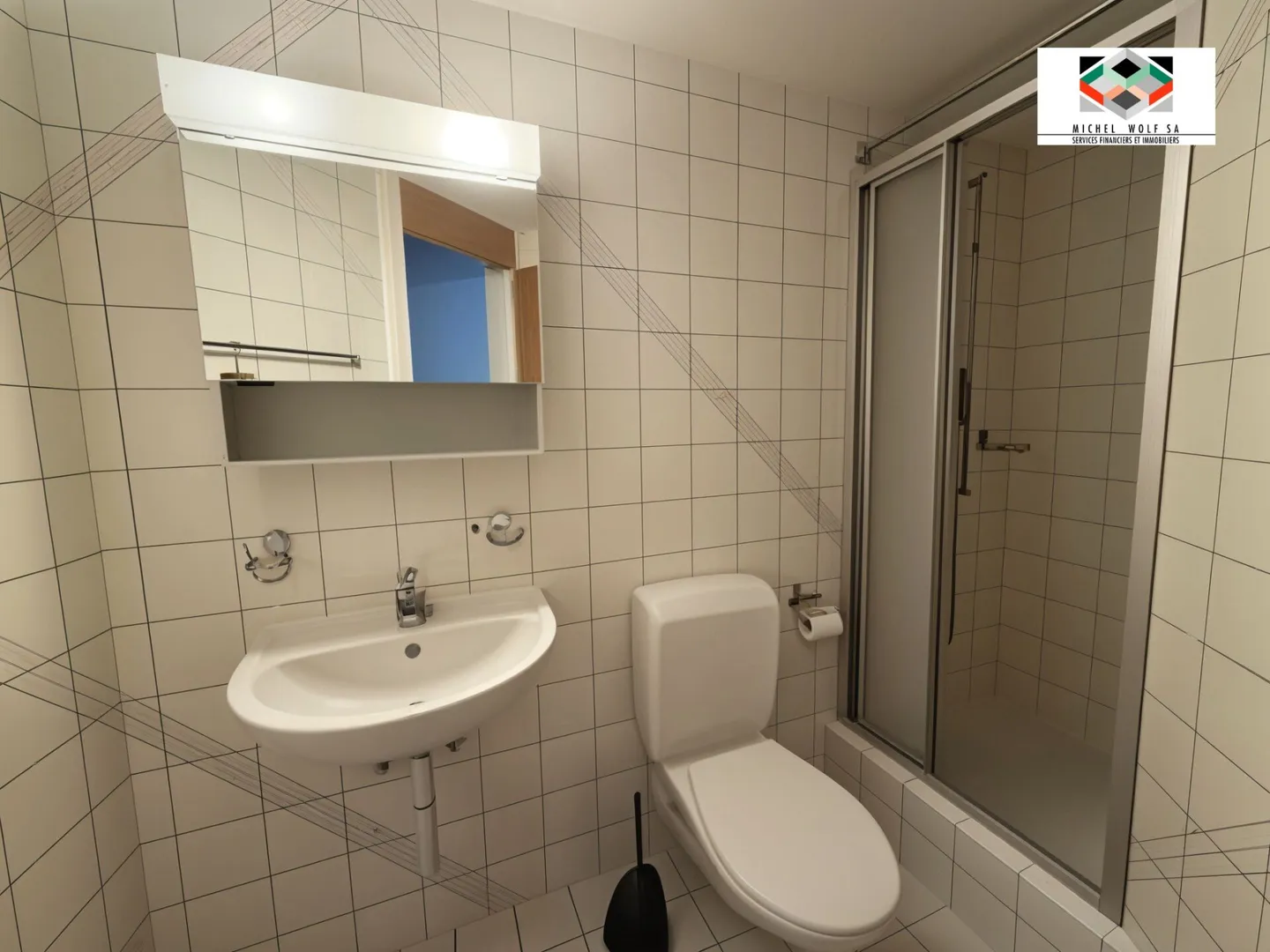 Grand studio au Centre-ville de Neuchâtel (zone piétonne) - Foto 3 di 5