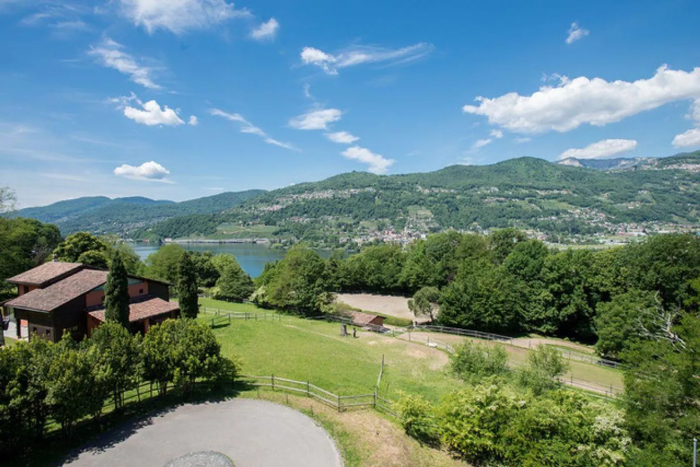 Montagnola, Collina d'Oro: Attico vista lago, 4.5 locali - Foto 1 di 10