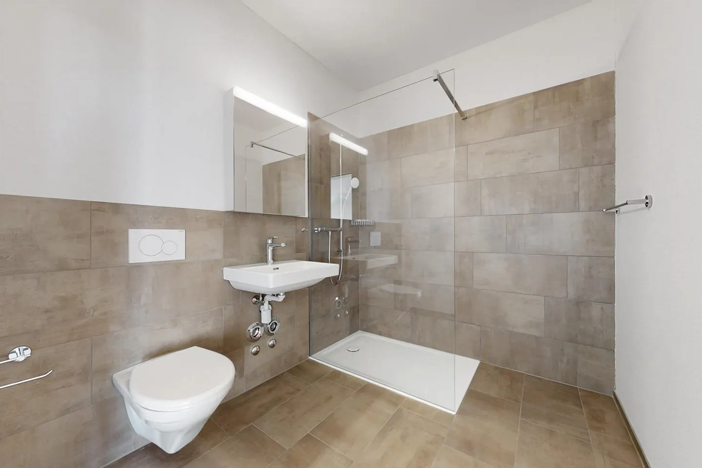 Appartement central de 1,5 pièce dans un immeuble résidentiel moderne - Photo 5 sur 7
