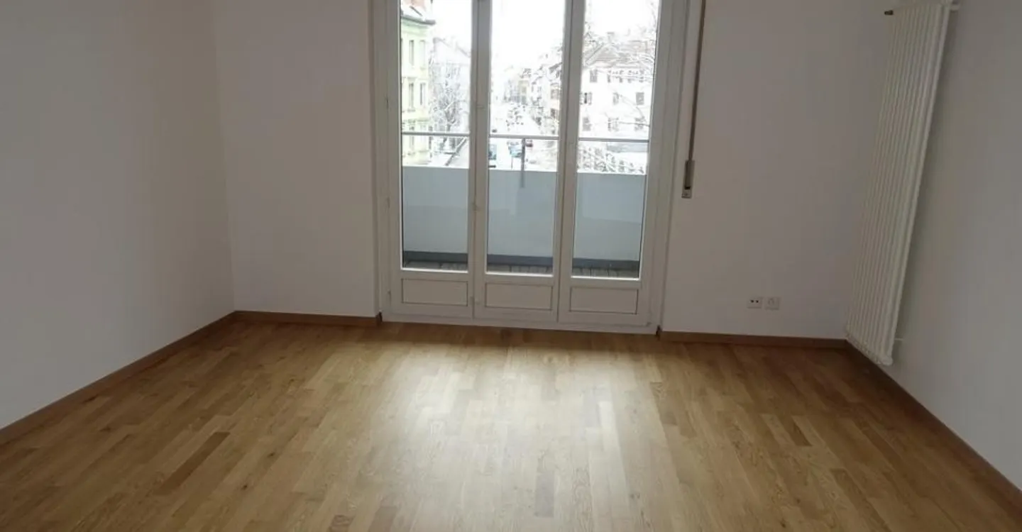 Nice 1.5 room apartment in Locle - Photo 2 of 5