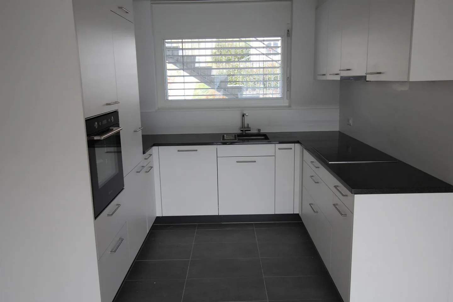 Appartement de jardin dans un emplacement calme - Photo 2 sur 7