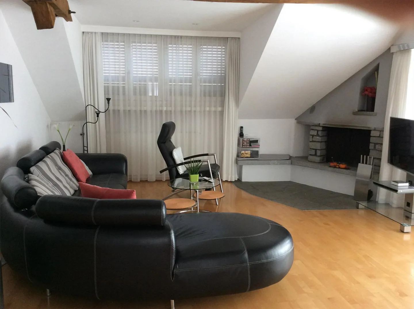 Appartamento mansardato di 5,5 stanze - Foto 2 di 13