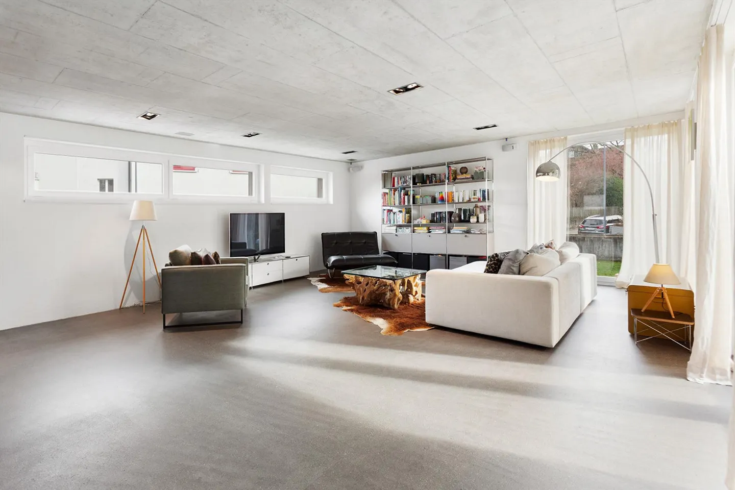 Vie moderne dans un emplacement central - Photo 1 sur 7