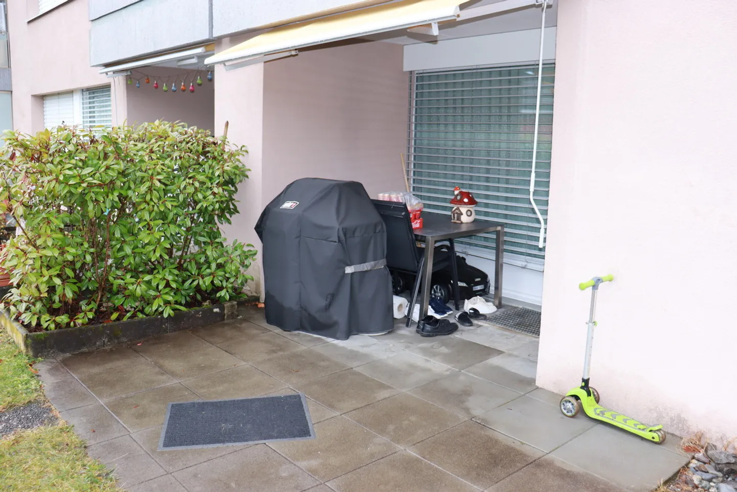 Appartement Charmant avec Terrasse - Photo 11 sur 12