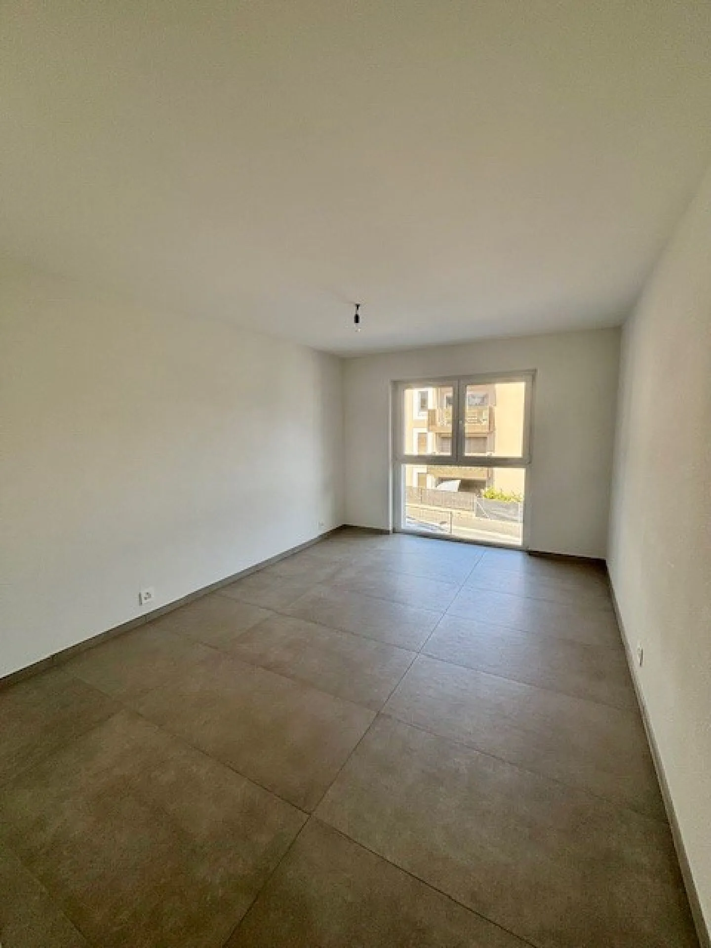 Appartamento in affitto - Foto 3 di 6