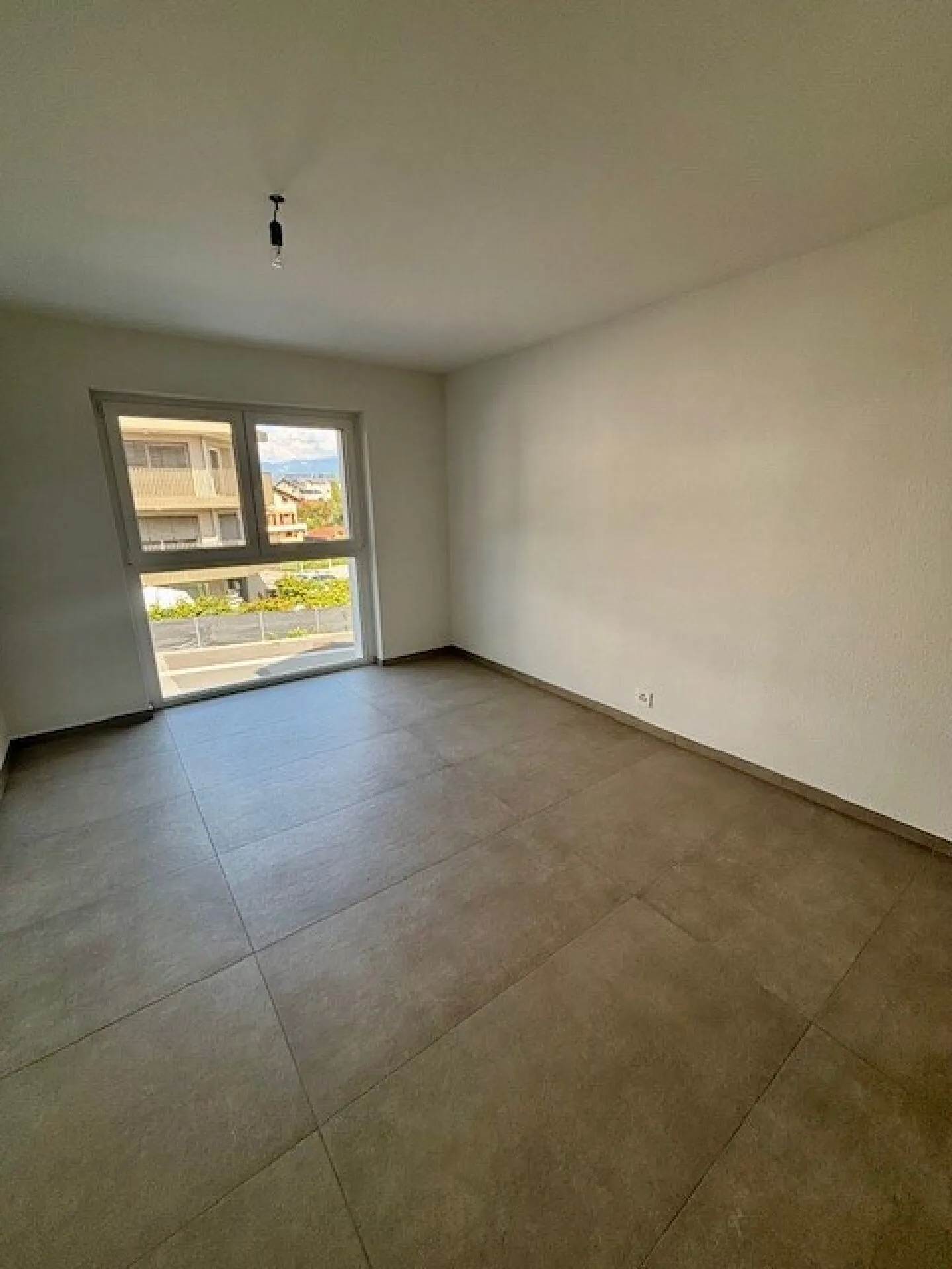 Appartamento in affitto - Foto 4 di 6
