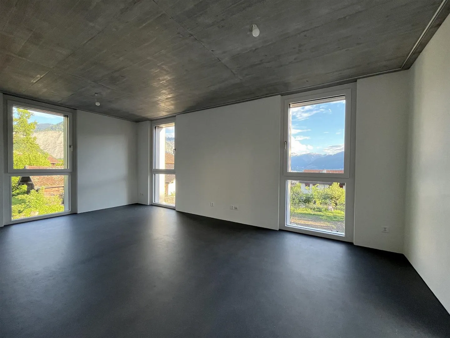 Geräumige Gartenwohnung mit Aussicht - Foto 5 von 6