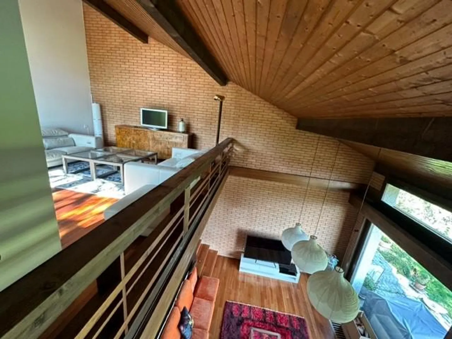 Stunning Villa with Lake View - Photo 19 of 21