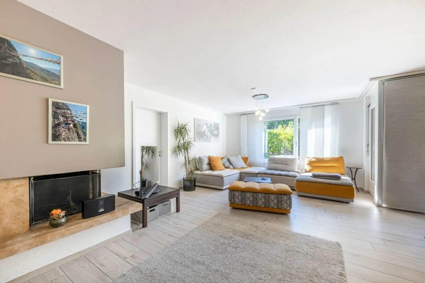 Ampio appartamento di 4,5 locali con giardino - Foto 5 di 14
