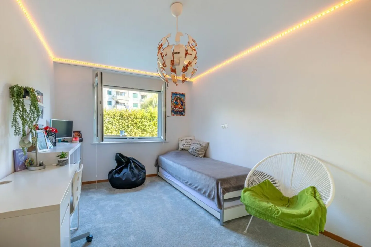 Ampio appartamento di 4,5 locali con giardino - Foto 11 di 14