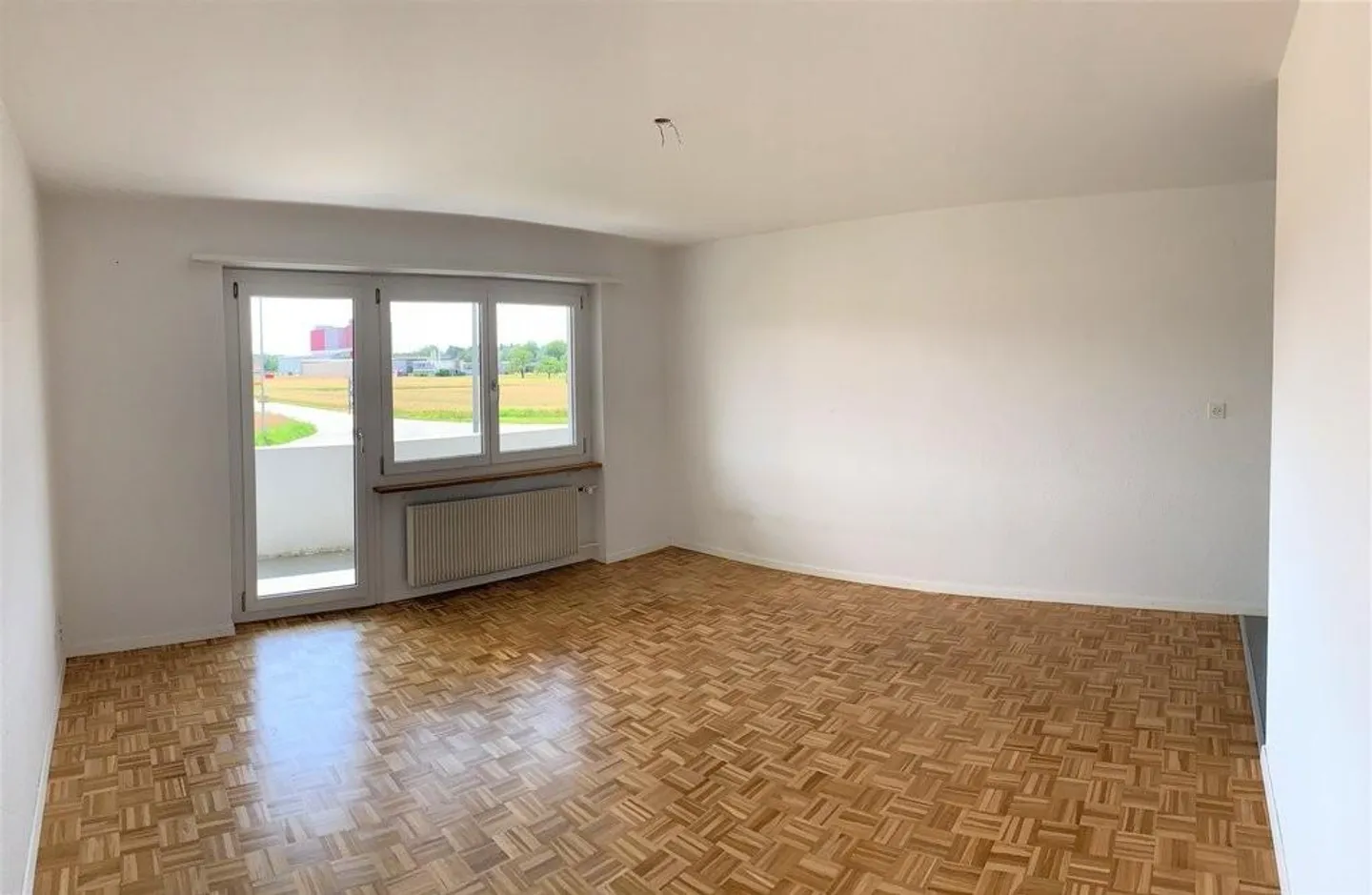 Spacious Apartment in Seeland! - Photo 8 of 12