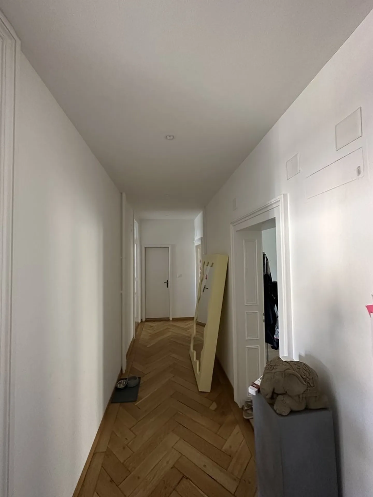 Charming 3-Room Apartment in Zurich - Photo 7 of 7