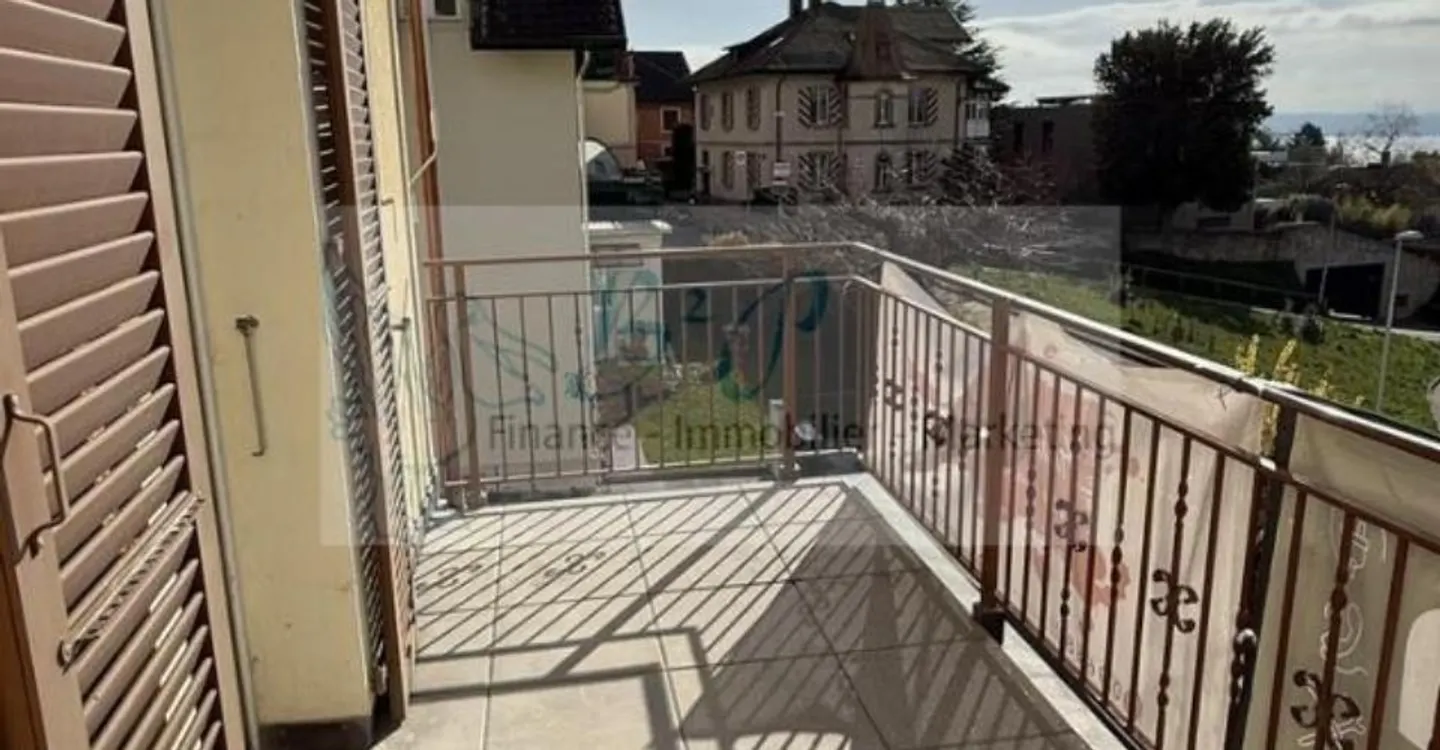 Renovierte Wohnung in Peseux - Foto 4 von 13