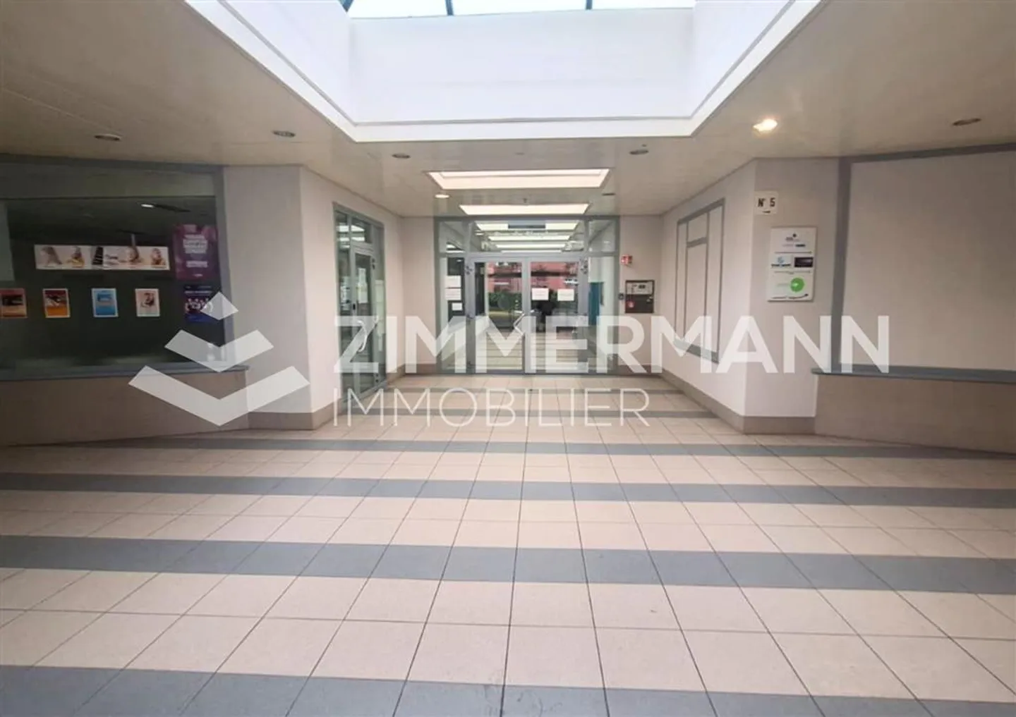 Funktionaler Büroraum für Startups - Foto 2 von 10