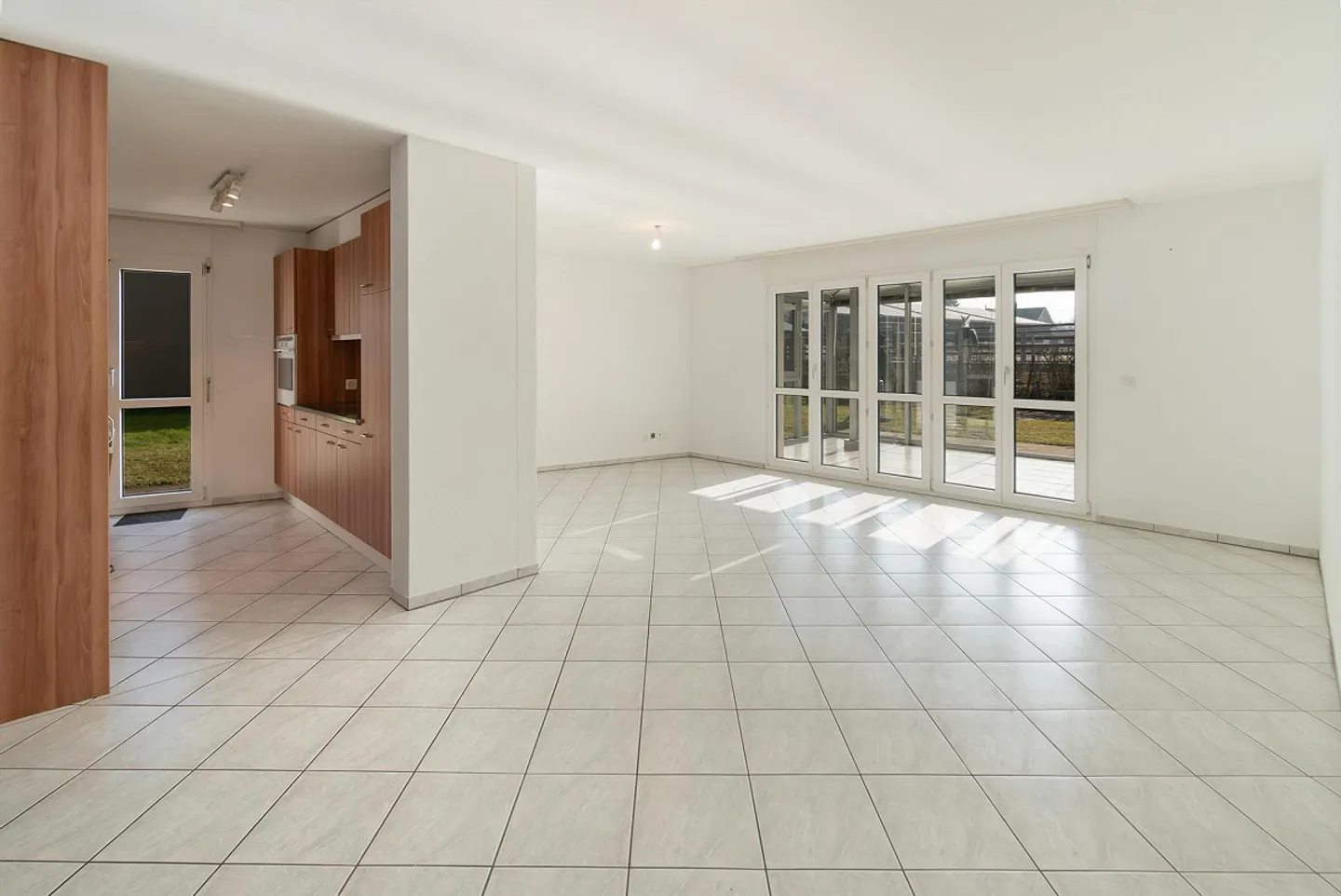 Appartamento giardino attraente con giardino d'inverno sul lago di Costanza - Foto 3 di 11