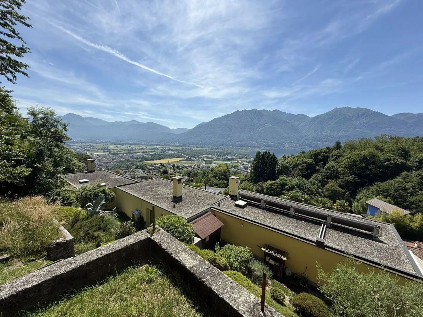 Maison unifamiliale de 4,5 pièces avec 1 place de parking couverte | Maison de 4,5 pièces - Photo 1 sur 15